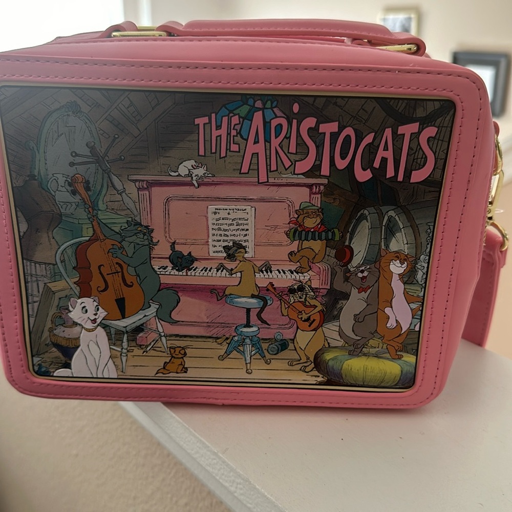 Disney lounge fly purse Aristocats